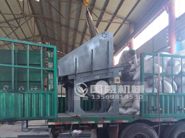 開(kāi)采金礦需要哪些設(shè)備 開(kāi)采金礦需要哪些設(shè)備