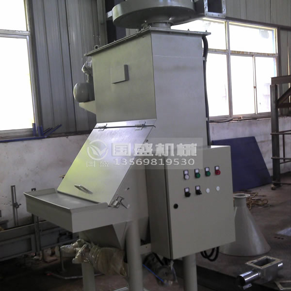 兒茶粉無(wú)塵投料機(jī) 兒茶粉無(wú)塵投料機(jī)