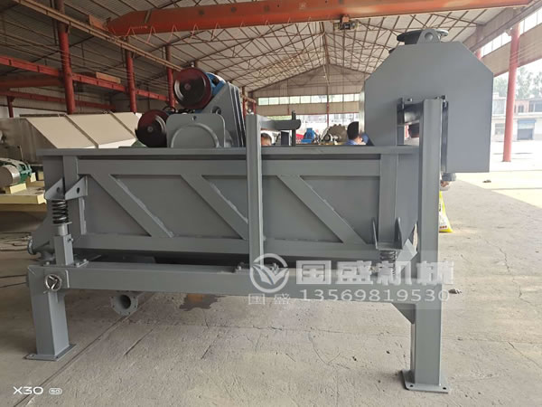 振動脫水篩洗砂機(jī) 振動脫水篩洗砂機(jī)