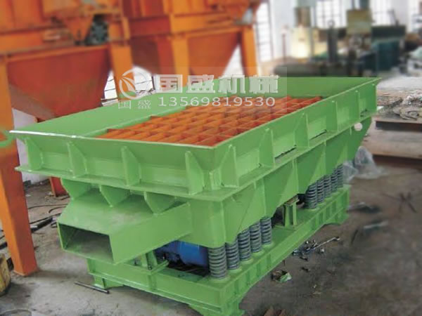 石塊振動落砂機