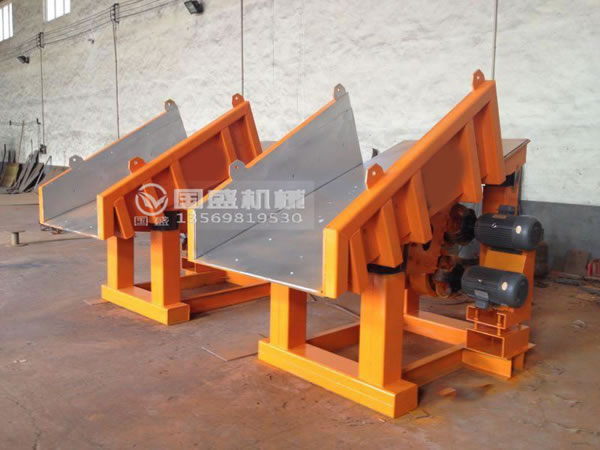 ZZF振動(dòng)放礦機(jī)安裝 ZZF振動(dòng)放礦機(jī)安裝